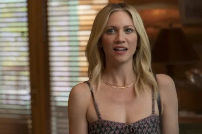 The Hunting Wives season 1