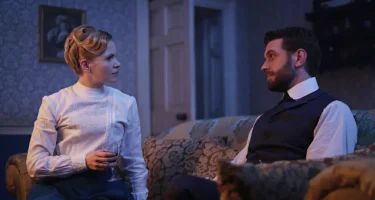 Miss Scarlet season 6